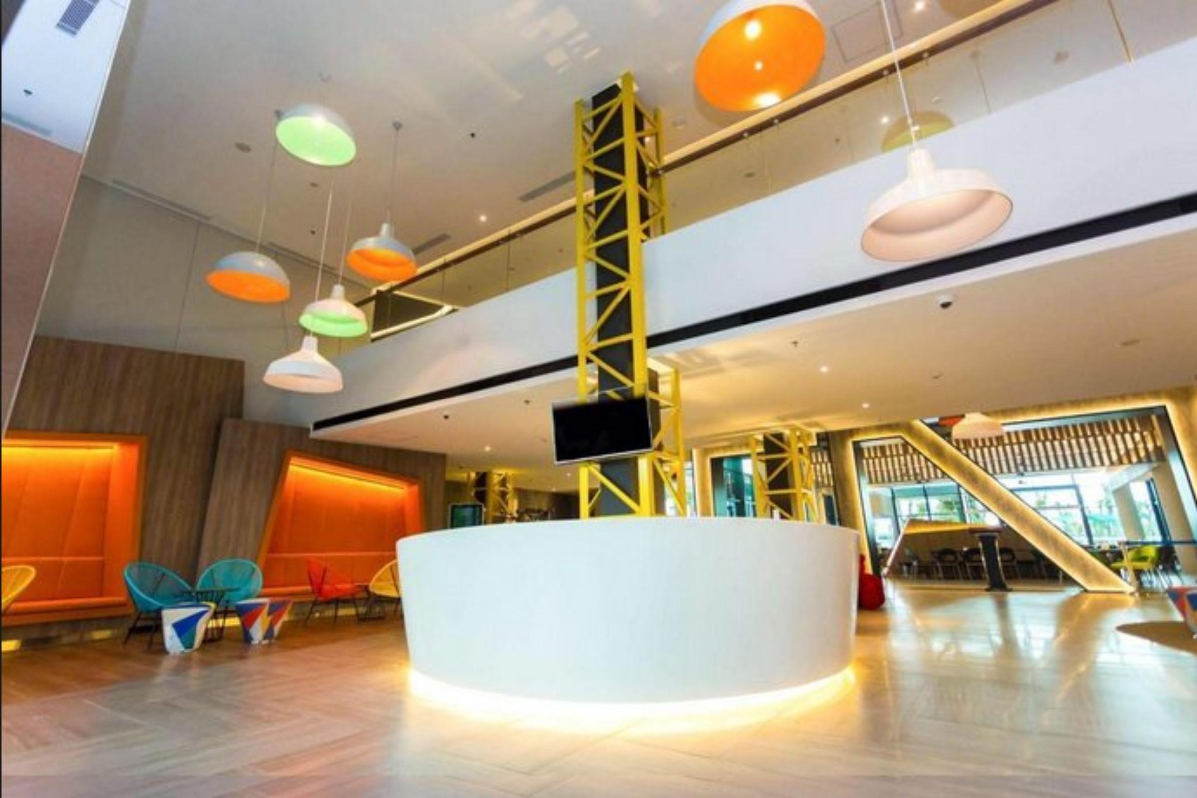 Hotel Ibis Styles Batam Nagoya Exterior foto
